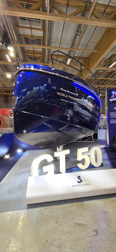 Beneteau Gran Turismo 50 Alpine présenté au Nautic Paris 2025