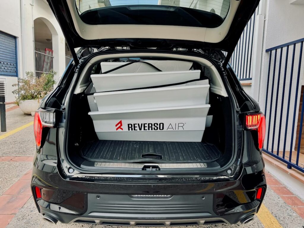 dériveur reverso dans un coffre de voiture